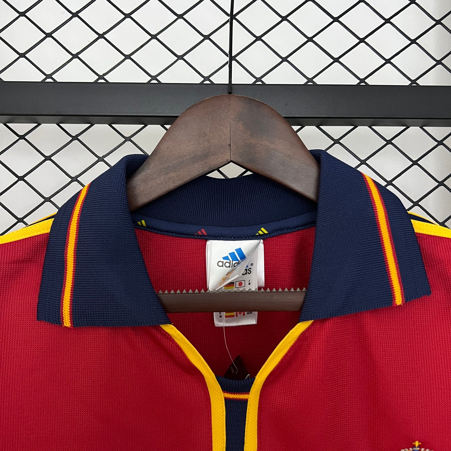 CAMISETA ESPAÑA LOCAL 2010 RETRO