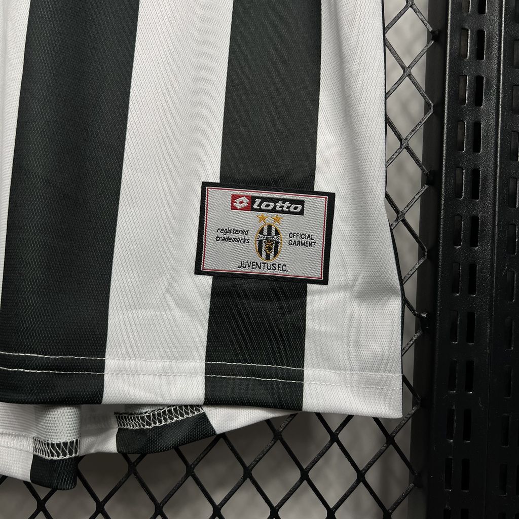 CAMISETA JUVENTUS I 01/02 RETRO