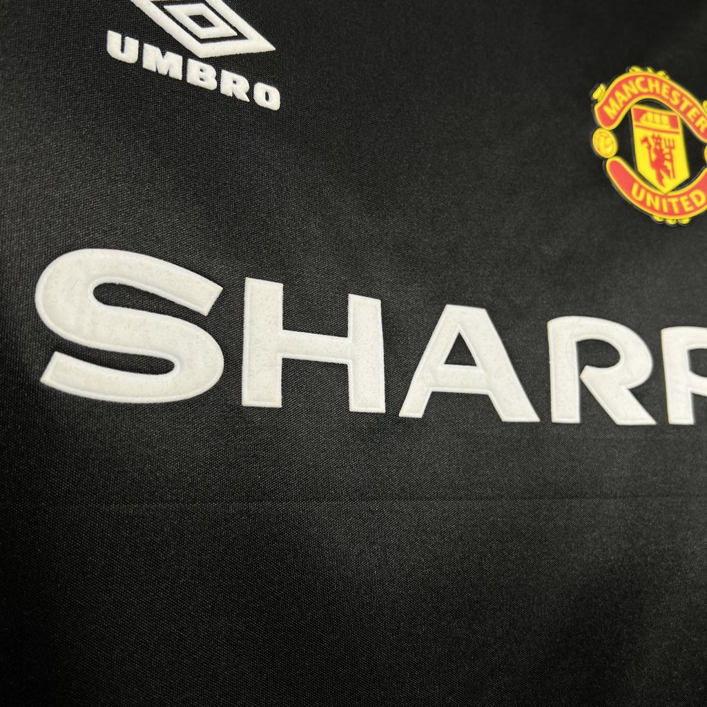 CAMISETA MANCHESTER UNITED llI 1998/99 (RETRO)