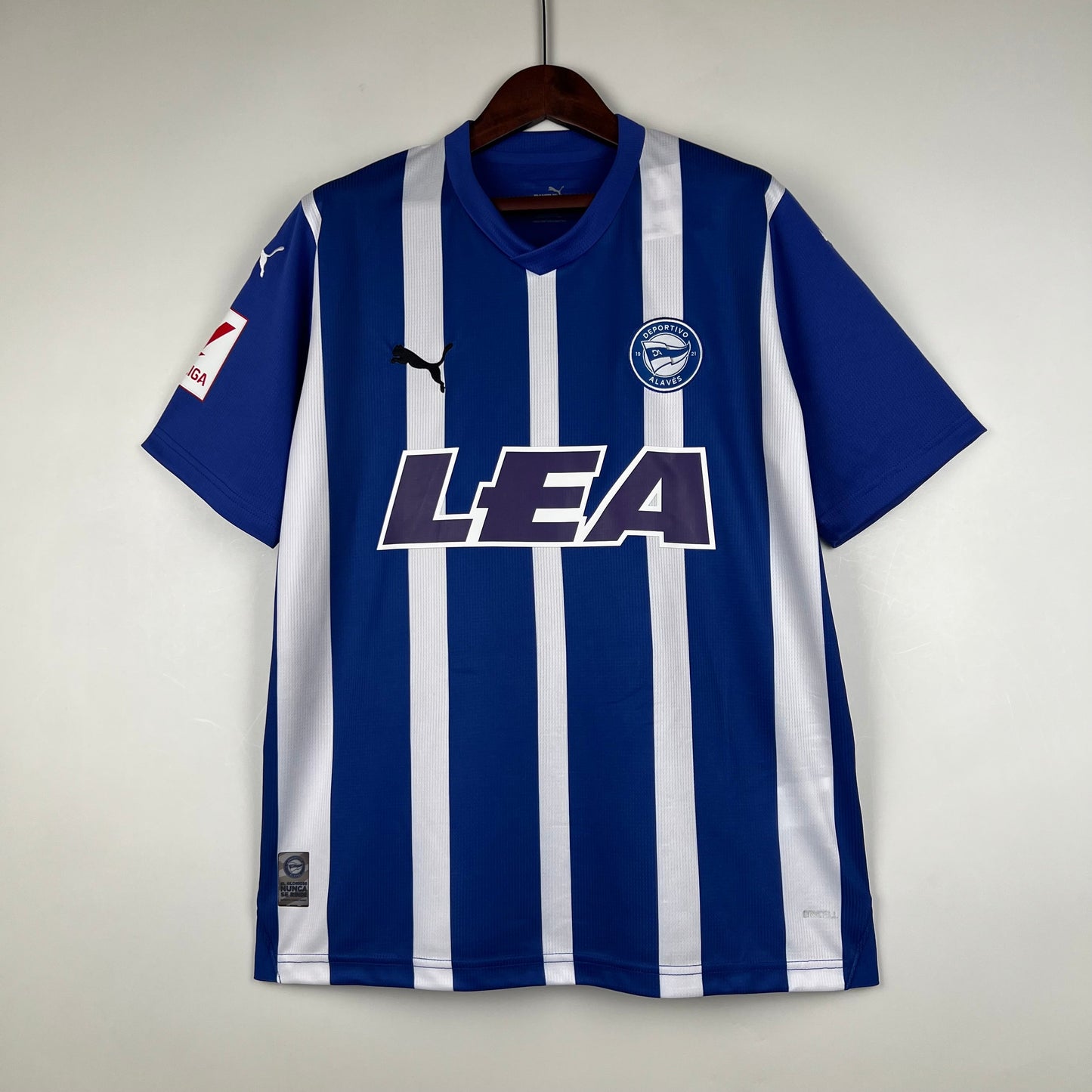 CAMISETA ALAVÉS I 23/24 HOMBRE