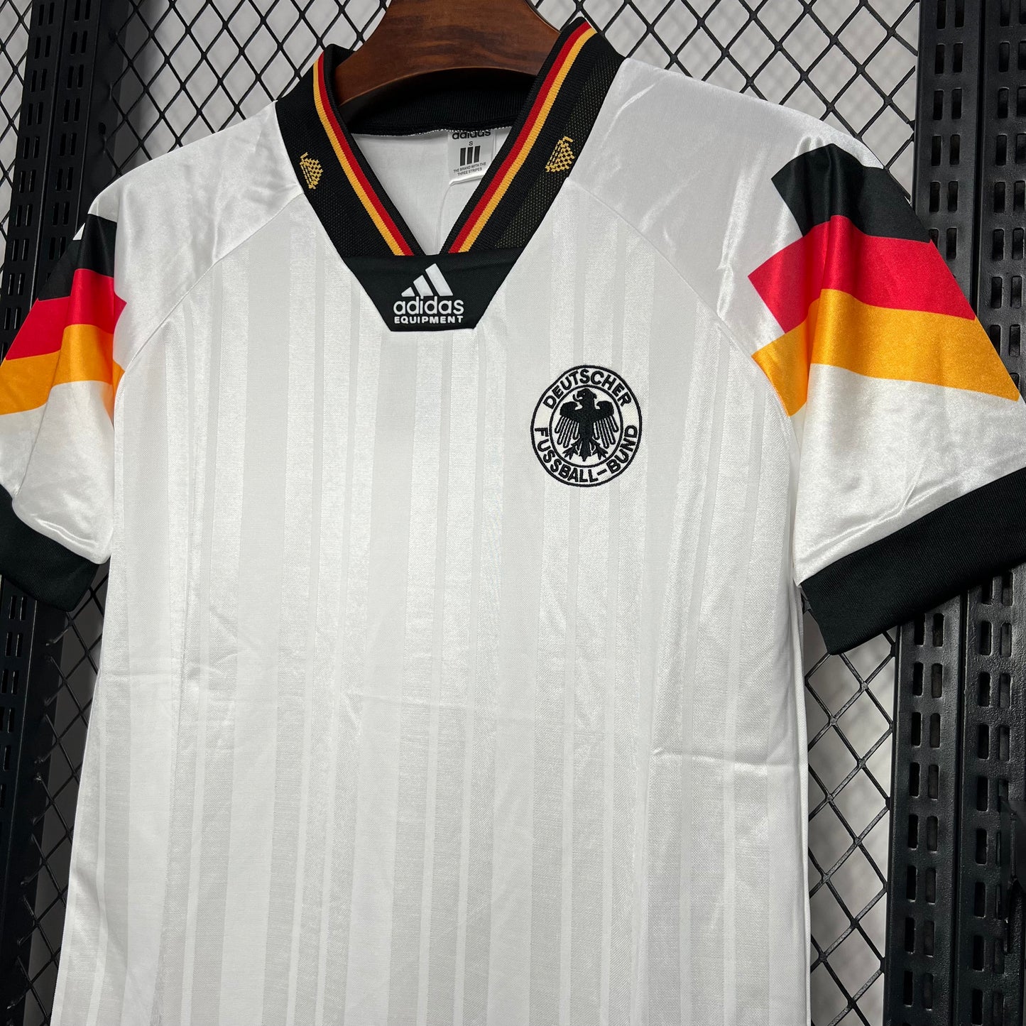 CAMISETA ALEMANIA LOCAL 1992 HOMBRE (RETRO)