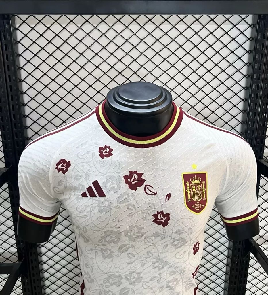 CAMISETA ESPAÑA EDICION ESPECIAL 24/25 HOMBRE (VERSIÓN JUGADOR)