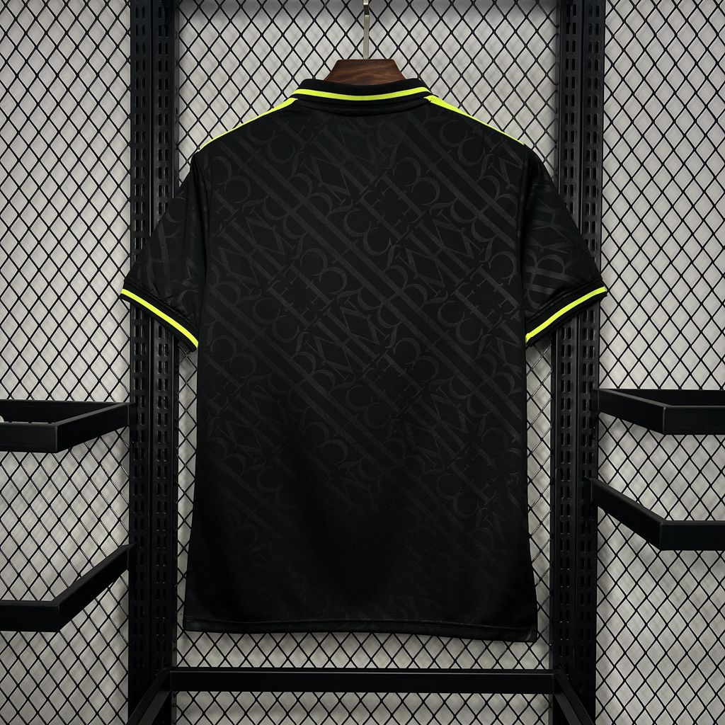 CAMISETA REAL MADRID 24/25 EDICION NEGRO Y NEÓN