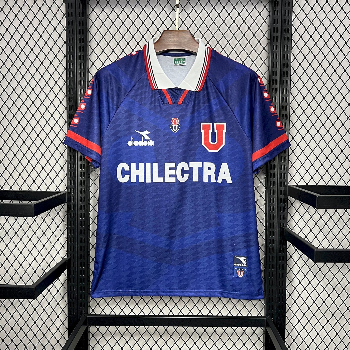 CAMISETA UNIVERSIDAD DE CHILE l RETRO 1996