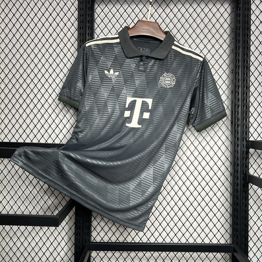 CAMISETA BAYER MUNICH EDICION OKTOBERFEST 24/25