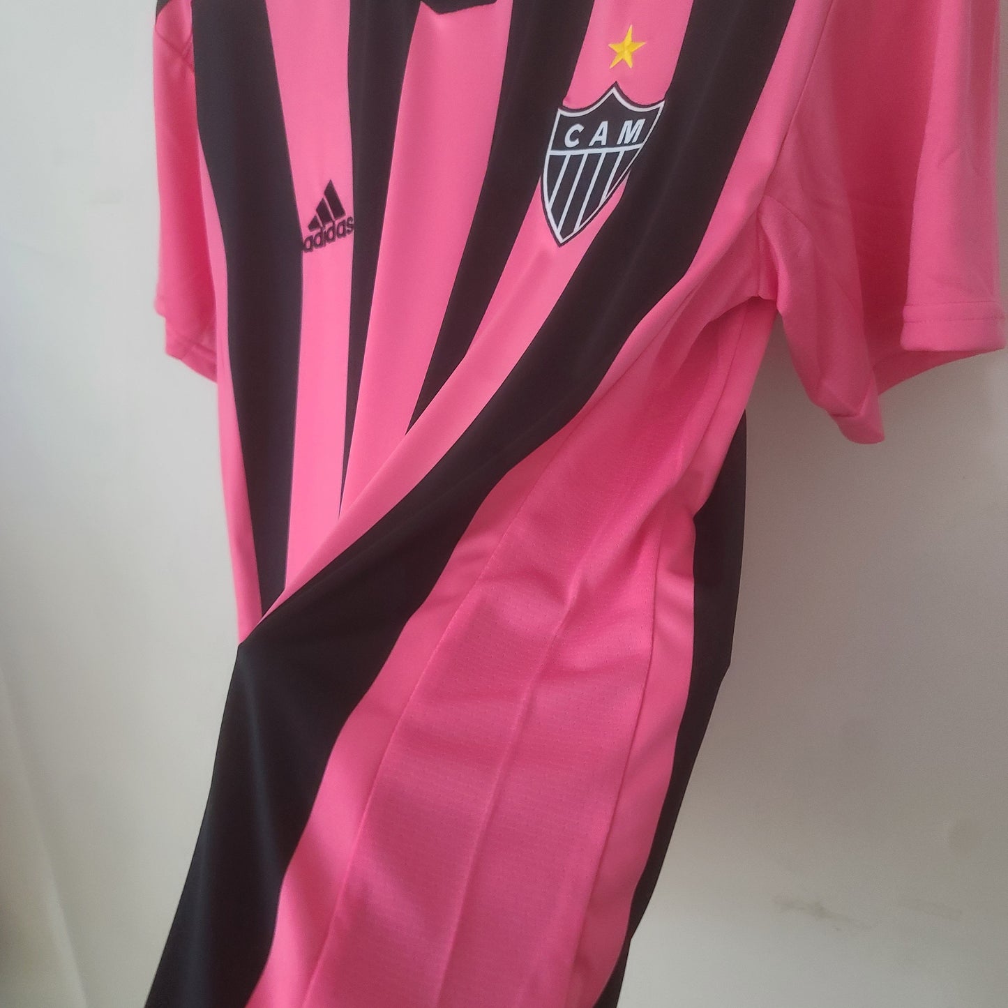 CAMISETA ATLETICO MINEIRO ROSA 23/24 HOMBRE