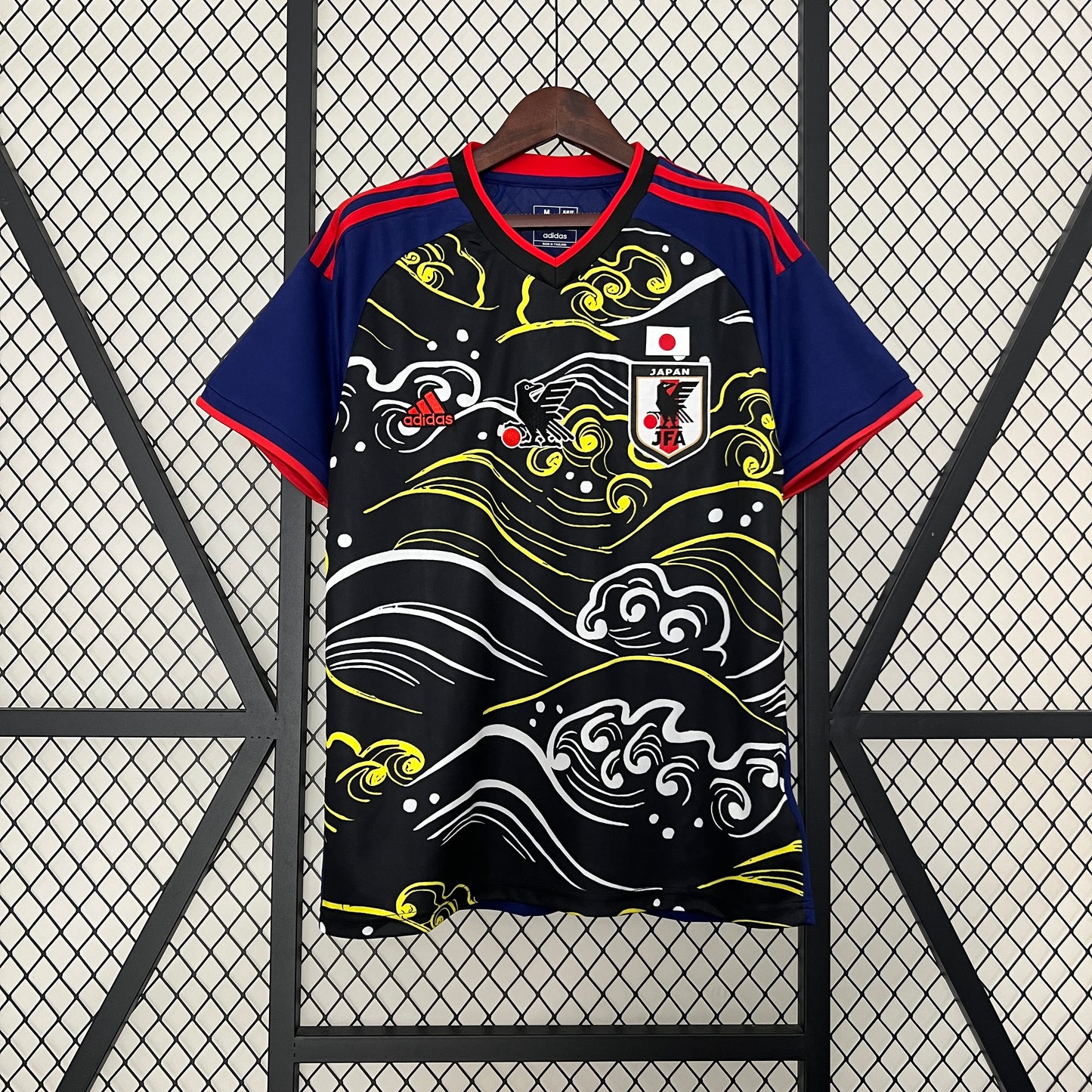 CAMISETA JAPÓN EDICIÓN LIMITADA DRAGON BALL XVIII 24/25 HOMBRE