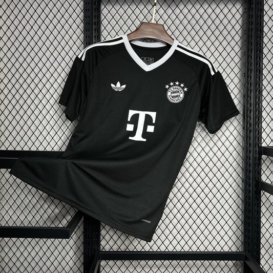 CAMISETA BAYERN MUNICH ENTRENAMIENTO 24/25 HOMBRE