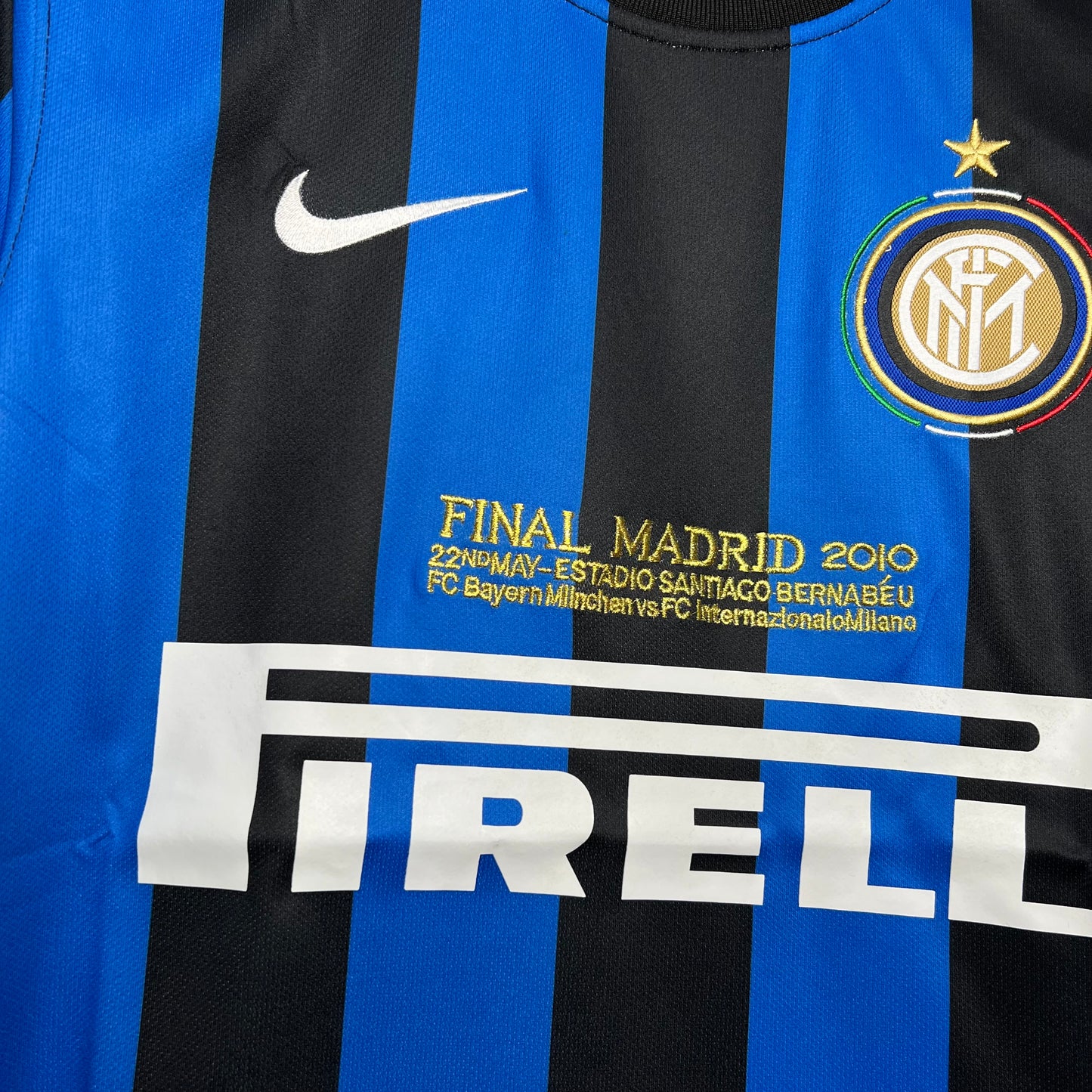 INTER DE MILAN I 09/10 HOMBRE (RETRO)