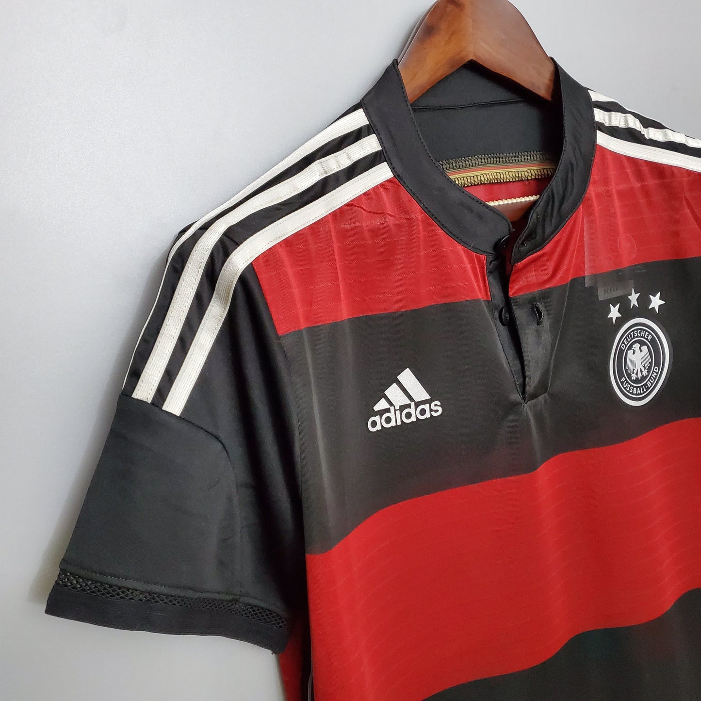 CAMISETA ALEMANIA II 2014 HOMBRE (RETRO)