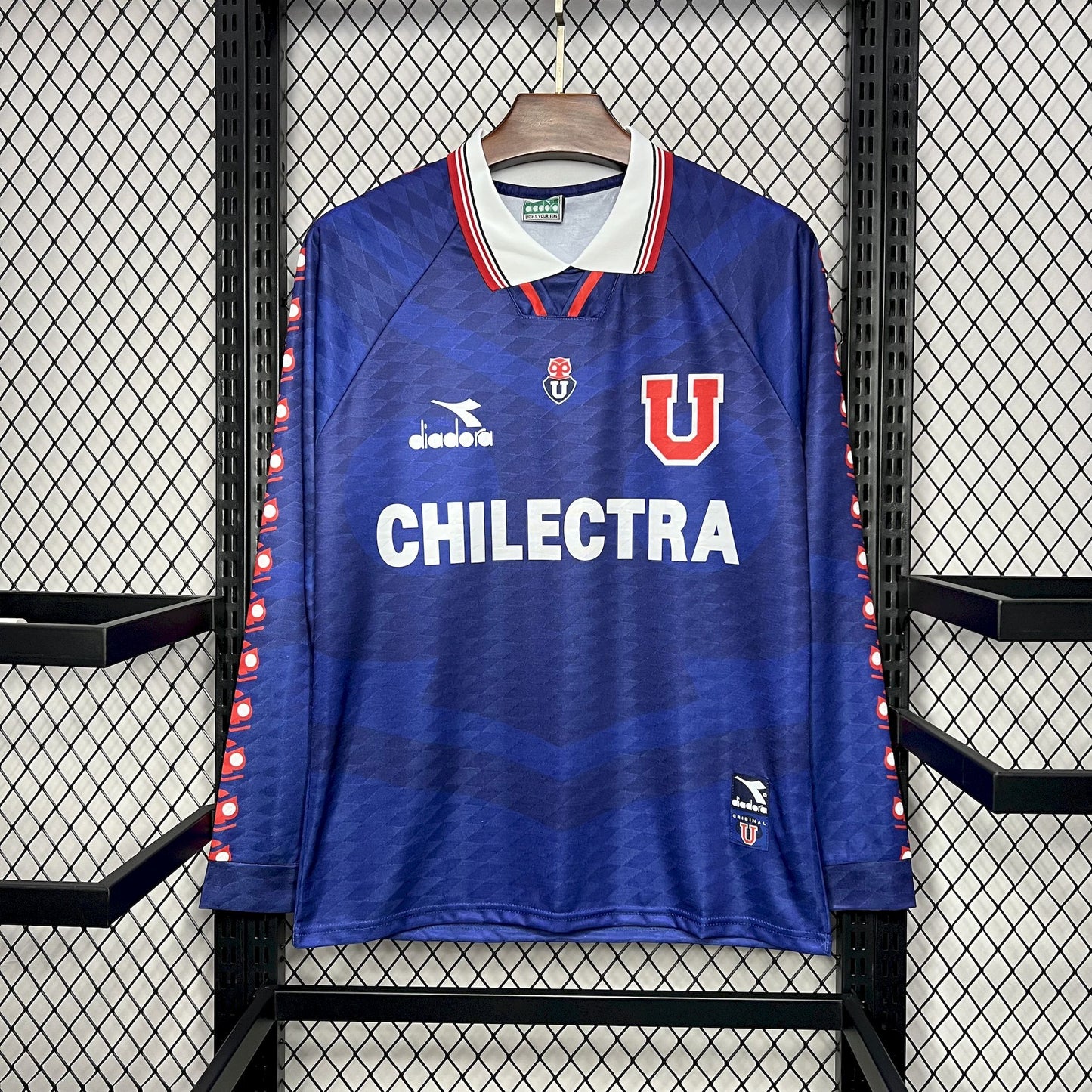 CAMISETA UNIVERSIDAD DE CHILE RETRO 1996 MANGA LARGA