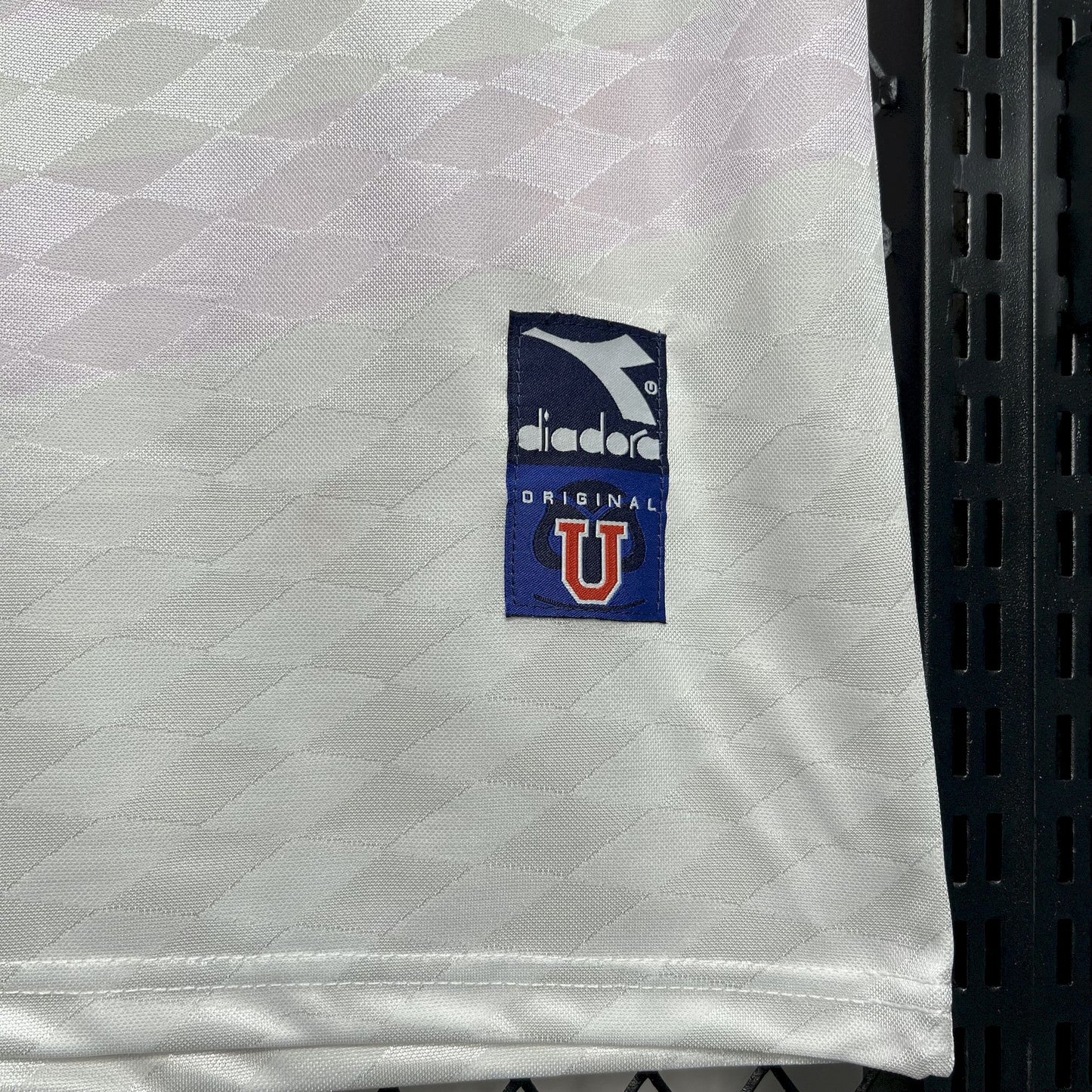 CAMISETA UNIVERSIDAD DE CHILE ll RETRO 1996